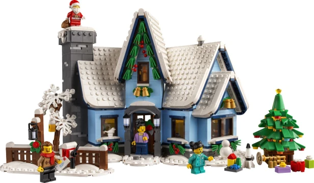 lego-10293-3.jpg
