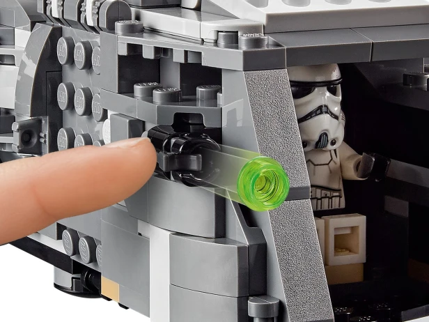 lego-75311-6.jpg