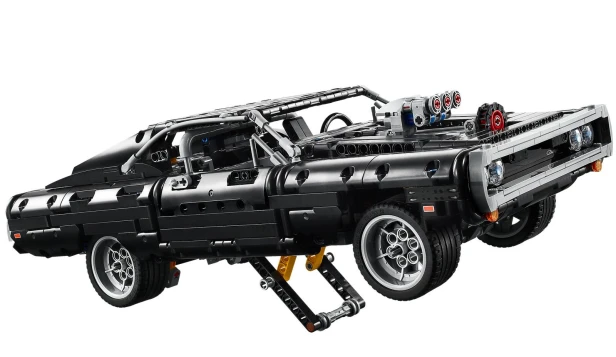 lego-42111-1.jpg