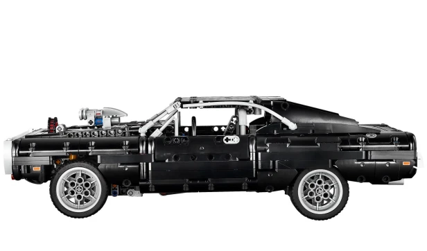 lego-42111-3.jpg